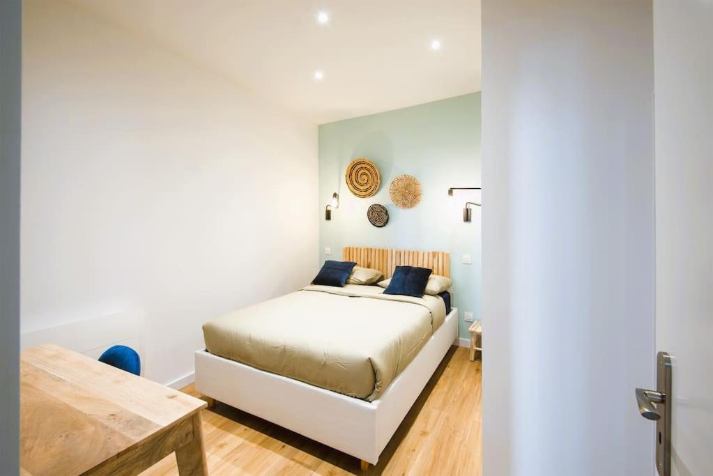 Spacious T2 Near The Halles And The Harbour Toulon Ngoại thất bức ảnh