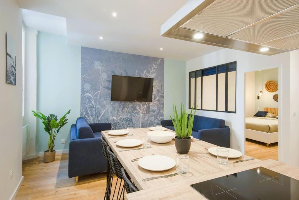 Spacious T2 Near The Halles And The Harbour Toulon Ngoại thất bức ảnh
